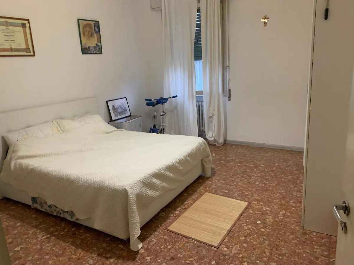 Casa Nucara Bed and Breakfast Bologna